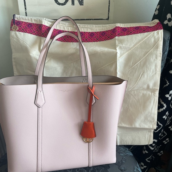 Tory Burch Perry Triple Compartment Tote - Picture 14 of 15